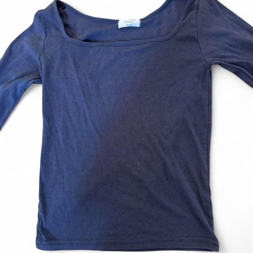 Brandy-melville Women's Navy and Blue Shirt
